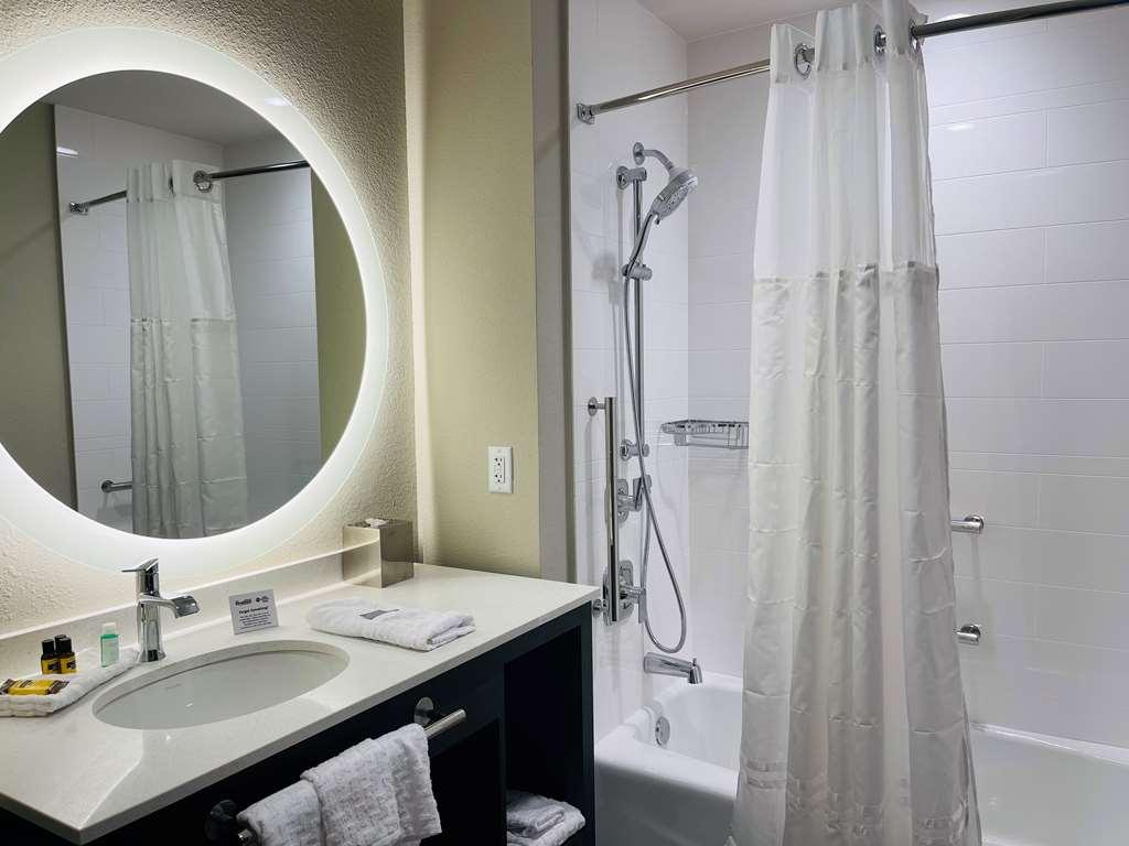 Best Western Plus Executive Residency Jackson Northeast الغرفة الصورة